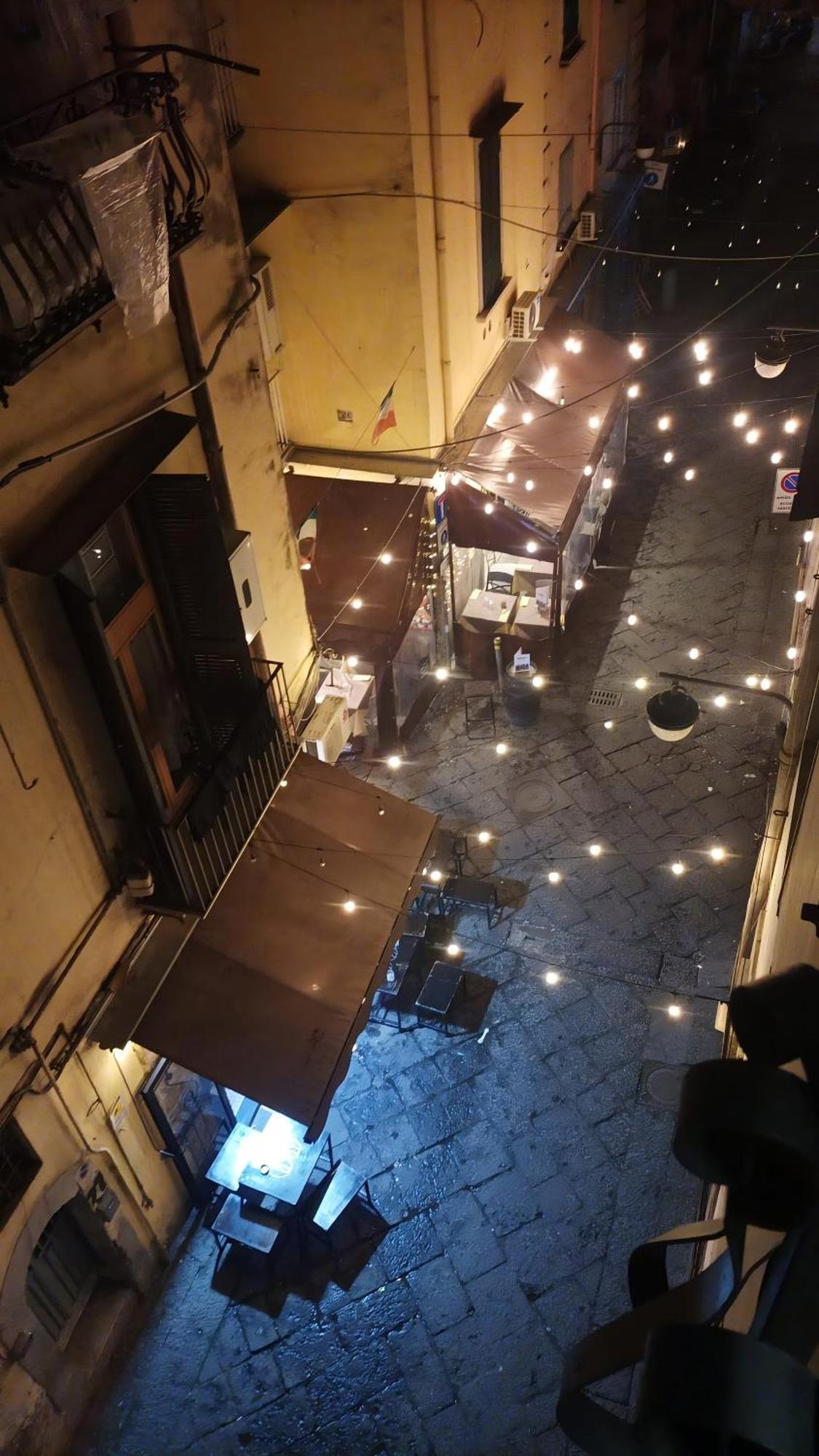 Vanna * Naples